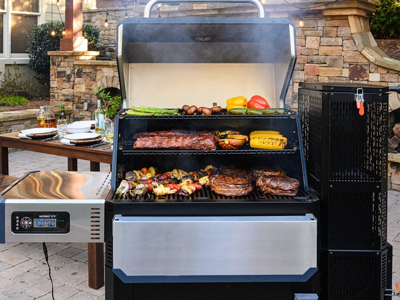 Masterbuilt DigitalFan Gravity MB20041220 Digital Charcoal Grill and Smoker, Charcoal, Iron/Steel, Black