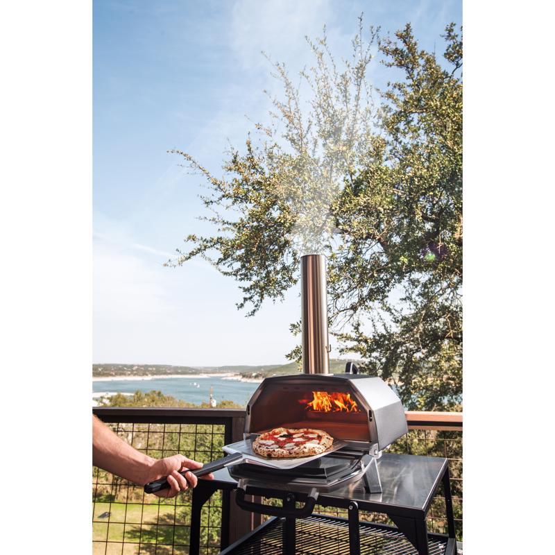 Ooni Karu 16 Charcoal/Wood Chunk Outdoor Pizza Oven Foundry Black