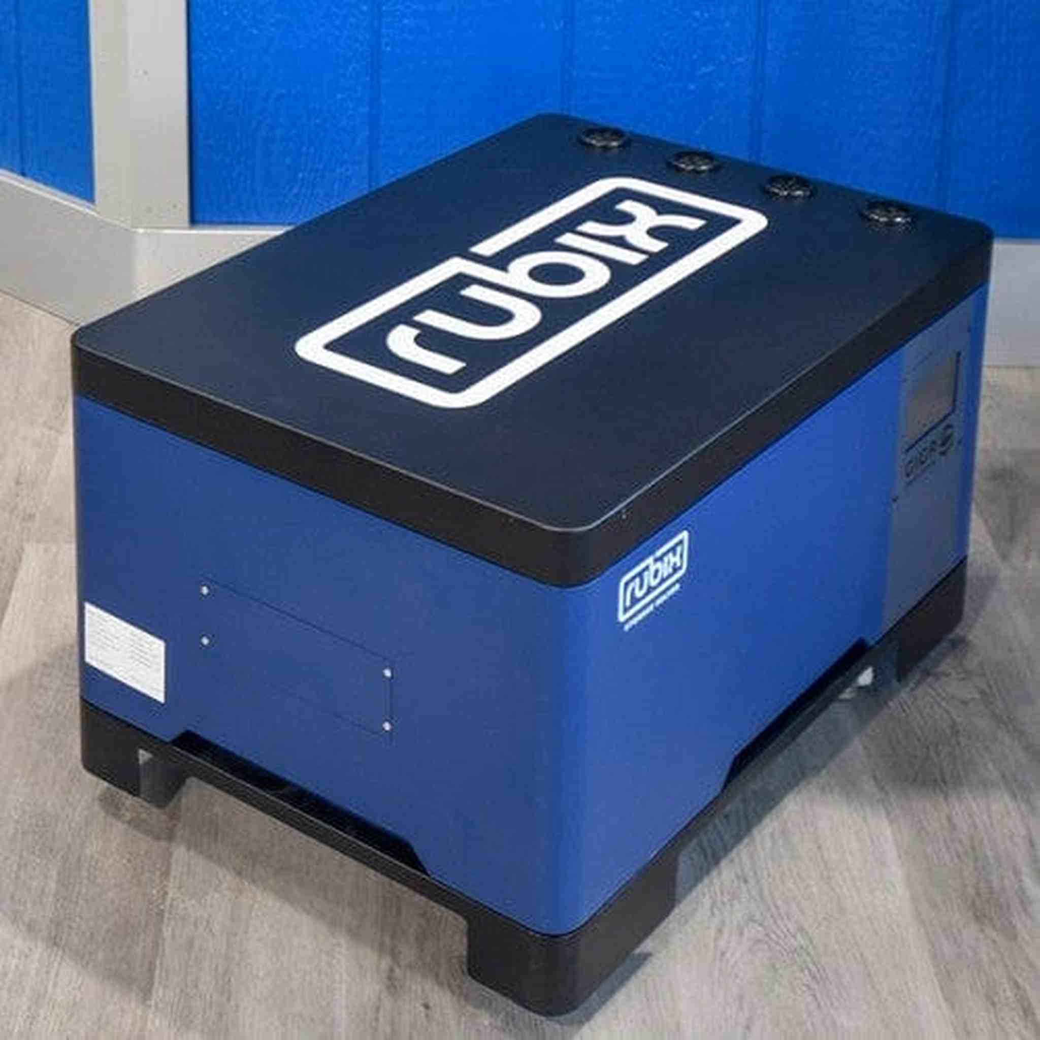 Rubix | Giga Stack Series 48 Volt 205 AH Lithium Battery